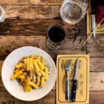 Carbonara express au Cookeo, un dîner prêt en un rien de temps découvrez la recette authentique des pâtes à la carbonara, un plat italien classique crémeux et savoureux, préparé avec des ingrédients frais comme des œufs, du fromage pecorino et du guanciale. une explosion de saveurs qui ravira vos papilles !
