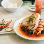 découvrez notre délicieuse recette de poisson cuit au four, alliant simplicité et saveurs. apprenez à préparer ce plat sain et savoureux, idéal pour un repas en famille ou entre amis, avec des conseils sur les épices et les accompagnements.