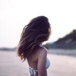 Un spray éclaircissant maison pour les cheveux, simple et naturel découvrez notre spray éclaircissant pour cheveux, idéal pour illuminer votre coiffure tout en prenant soin de vos mèches. formulé avec des ingrédients naturels, il permet d'obtenir des reflets subtils et éclatants sans endommager vos cheveux. transformez votre look facilement et en toute sécurité !
