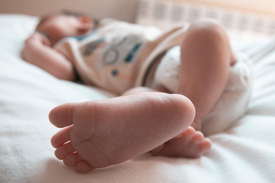 découvrez les indispensables pour votre liste de naissance ! notre guide complet vous aide à sélectionner les articles essentiels pour accueillir votre bébé, des vêtements aux accessoires en passant par les équipements de puériculture. préparez-vous sereinement à l'arrivée de votre tout-petit avec nos conseils pratiques.