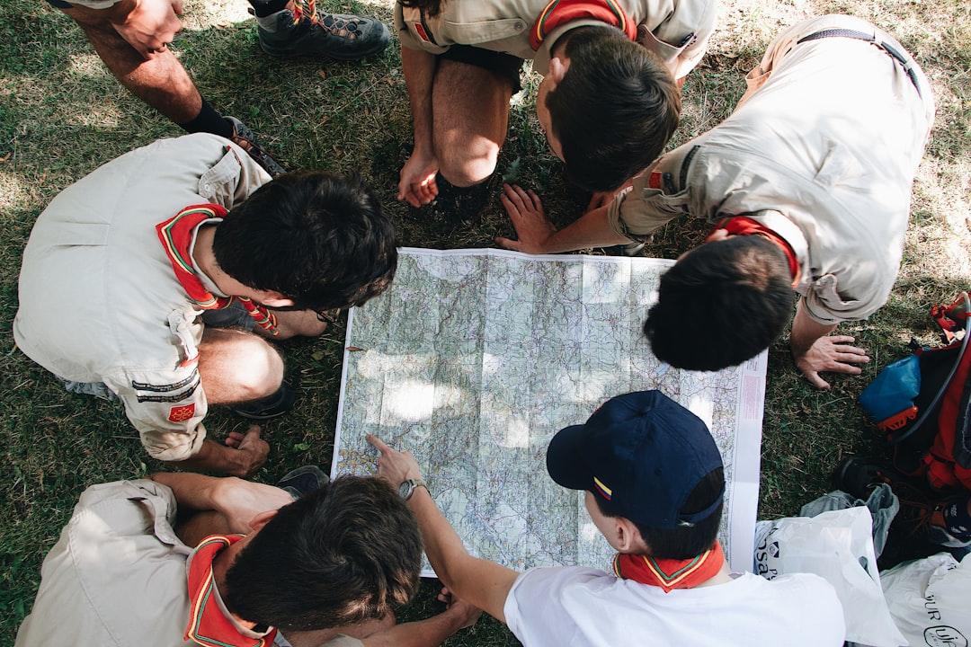 découvrez les merveilles du monde à travers notre guide d'exploration, où chaque aventure vous rapproche de la nature, de la culture et de l'inconnu. que vous soyez passionné par les voyages, les randonnées ou les découvertes inédites, plongez dans une expérience fascinante qui éveillera votre curiosité.