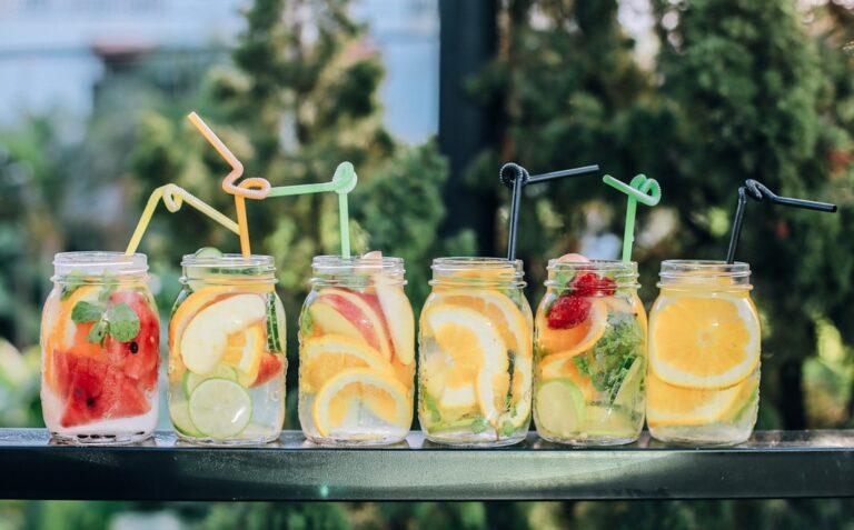découvrez notre sélection de jus de fruits frais et naturels, conçus pour ravir vos papilles. profitez des bienfaits de la nature avec des saveurs authentiques, des recettes innovantes et une explosion de vitamines dans chaque gorgée.