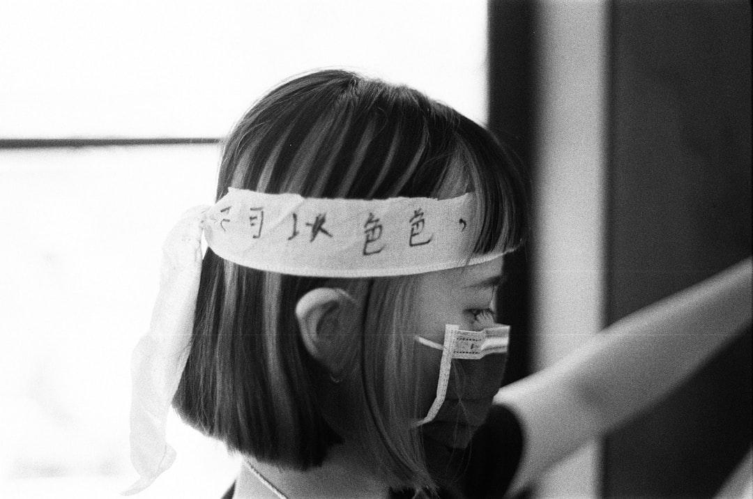 découvrez une sélection de prénoms féminins uniques et tendance pour votre petite fille. trouvez l'inspiration parmi des noms classiques, modernes ou internationaux qui sauront séduire et charmer. que vous soyez à la recherche d'un prénom significatif ou d'une sonorité douce, cette liste vous aidera à faire le meilleur choix.