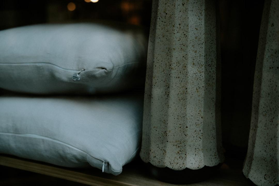 découvrez notre collection apaisante de berceuses, conçues pour endormir les bébés et apporter douceur et sérénité à leurs nuits. profitez d'un moment de tendresse avec des mélodies envoûtantes qui favorisent le sommeil paisible.