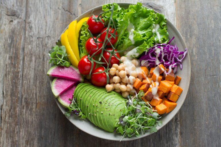découvrez comment une nutrition équilibrée peut transformer votre bien-être. apprenez les meilleures pratiques, recettes saines et conseils d'experts pour optimiser votre santé grâce à une alimentation variée et nutritive.