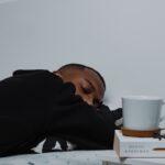 durée de la régression du sommeil chez un bébé de 4 mois : tout ce qu'il faut savoir découvrez les causes et solutions de la régression du sommeil chez les bébés. apprenez à gérer ces périodes difficiles et à rétablir un bon rythme de sommeil pour votre enfant.