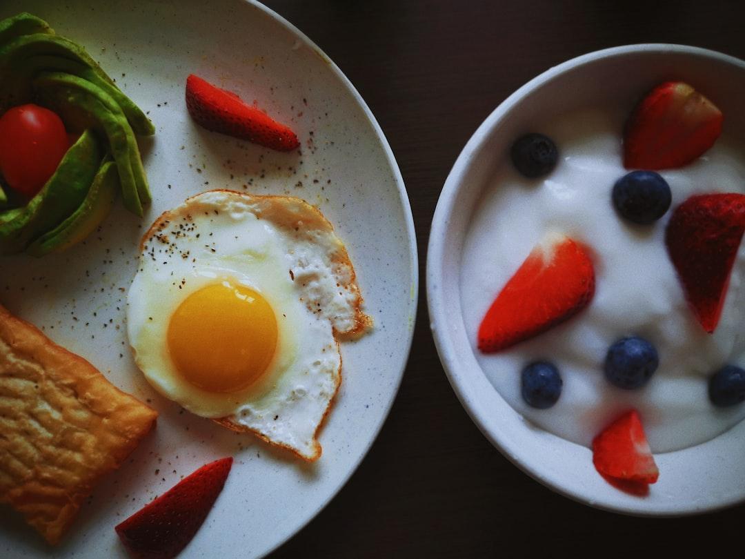 découvrez de délicieuses idées de petit-déjeuner faciles et rapides à préparer pour bien commencer la journée. inspirez-vous avec nos recettes variées, saines et gourmandes !