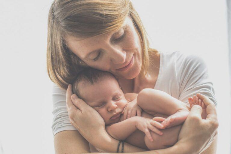 découvrez des conseils essentiels pour l'allaitement qui facilitent cette expérience unique pour vous et votre bébé. apprenez les meilleures pratiques, des astuces d'experts, et des solutions aux défis courants pour profiter pleinement de cette période précieuse.