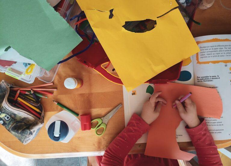 découvrez l’essentiel du développement de l’enfant : étapes clés, conseils pratiques et ressources pour accompagner la croissance physique, émotionnelle et cognitive de votre enfant.