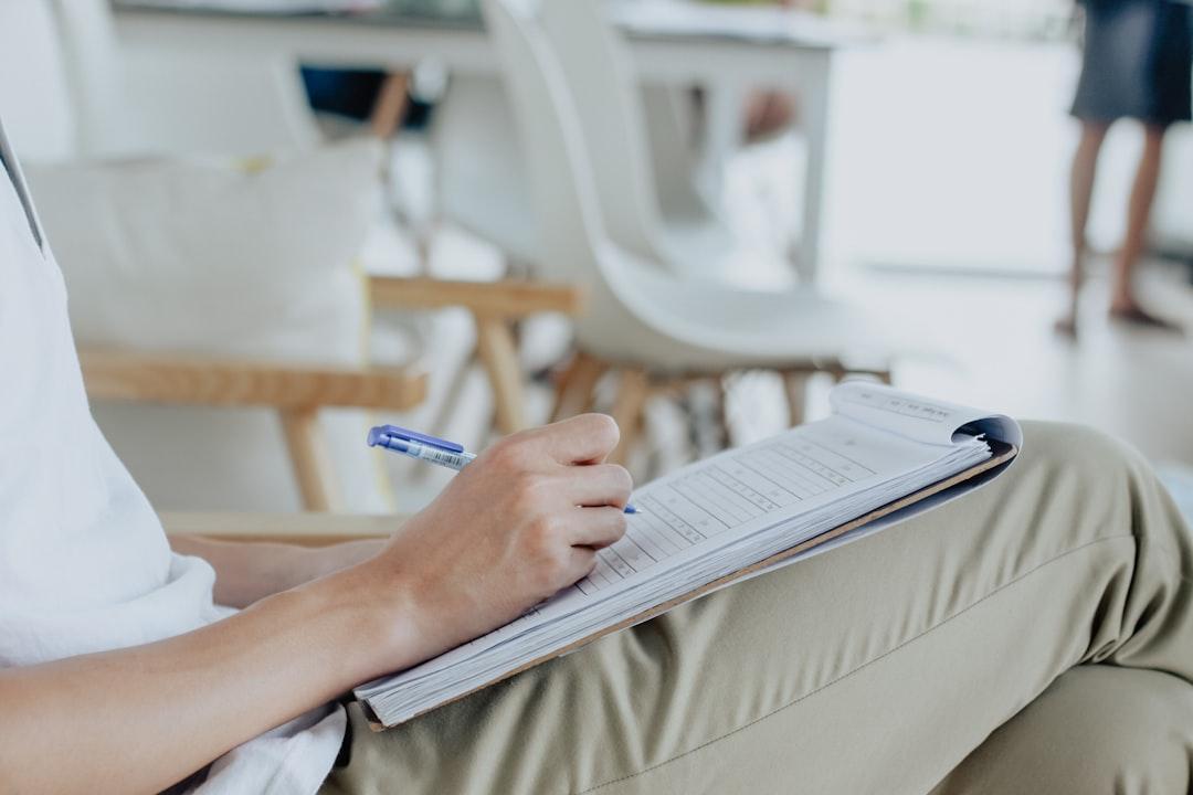 découvrez comment évaluer efficacement les contractions, des techniques aux outils, pour maîtriser votre approche. idéal pour les professionnels et les étudiants souhaitant approfondir leurs connaissances en assessment.