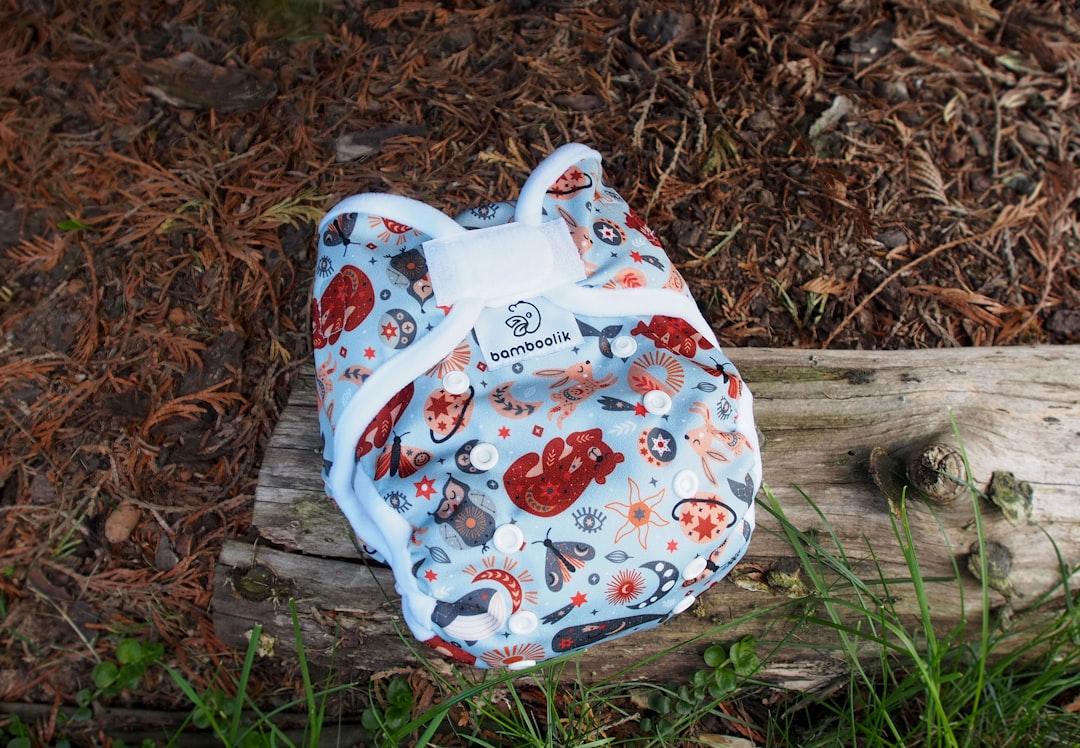découvrez notre sélection de couches pour bébés, alliant douceur, confort et protection optimale. offrez à votre enfant des couches fiables pour des journées sereines et des nuits tranquilles. parcourez nos offres et trouvez la couche adaptée à ses besoins.