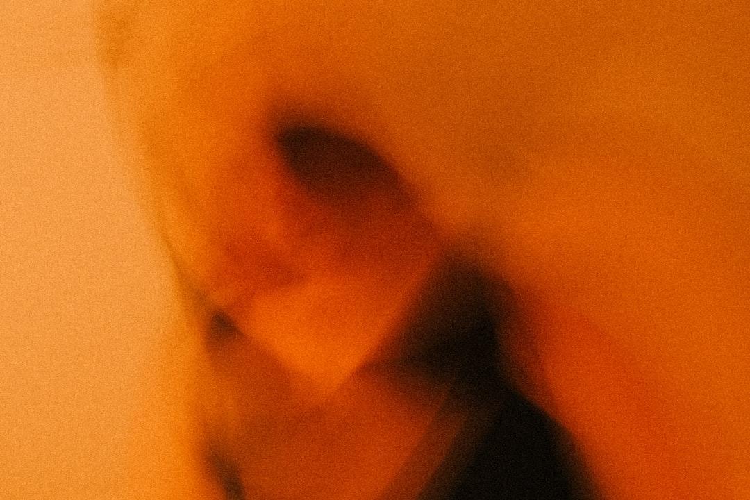 découvrez tout ce qu’il faut savoir sur la jaunisse : causes, symptômes, traitements et conseils pour mieux comprendre et gérer cette affection affectant la coloration de la peau et des yeux.