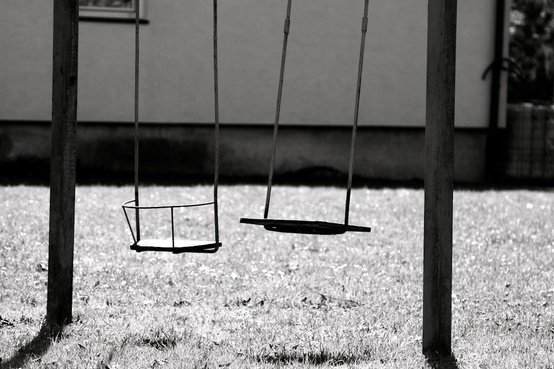 découvrez ce que sont les sautes d’humeur, leurs causes possibles et des conseils pour mieux les gérer au quotidien. comprendre les changements émotionnels pour améliorer votre bien-être.