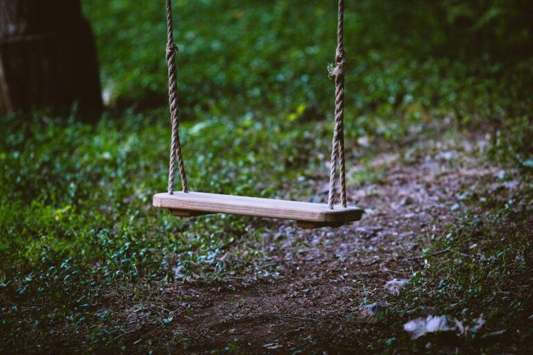 découvrez les causes, symptômes et solutions pour mieux comprendre et gérer les sautes d’humeur au quotidien. conseils pratiques et explications claires sur le phénomène des mood swings.