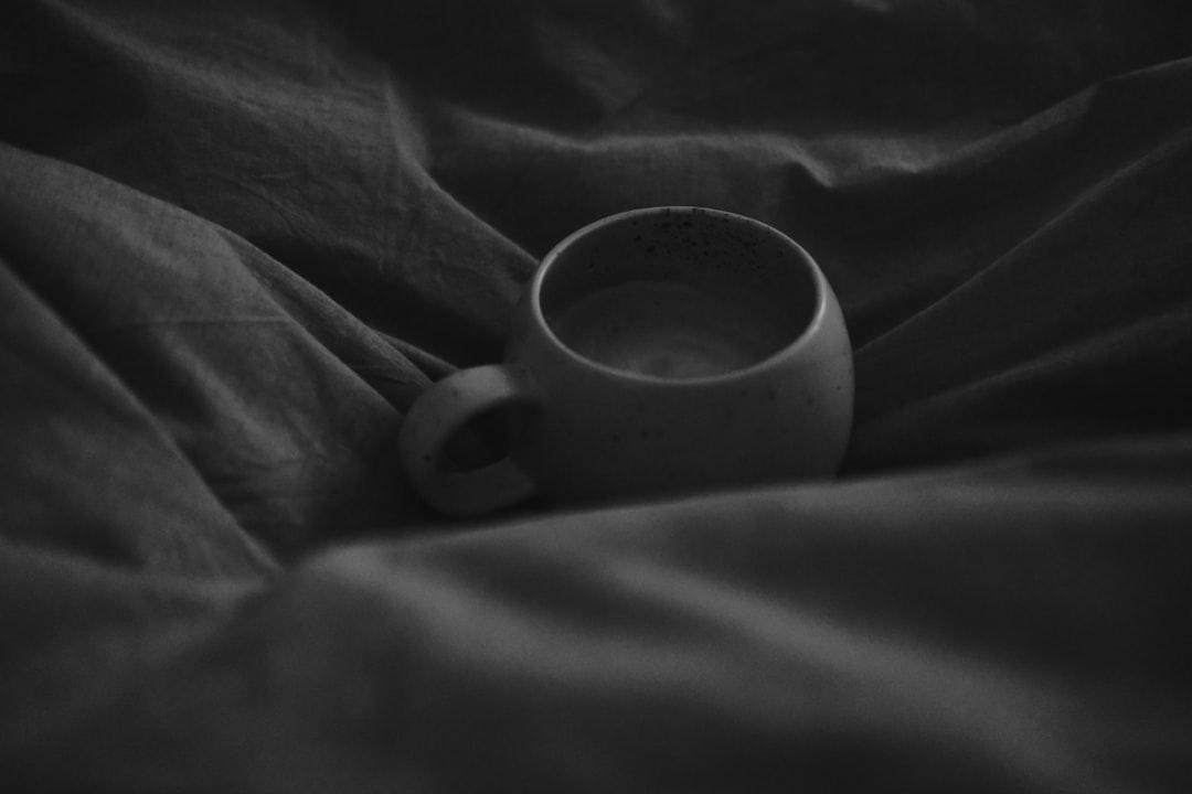 découvrez tout ce qu'il faut savoir sur les nausées matinales (morning sickness) : causes, symptômes, conseils et solutions pour mieux vivre cette période pendant la grossesse.