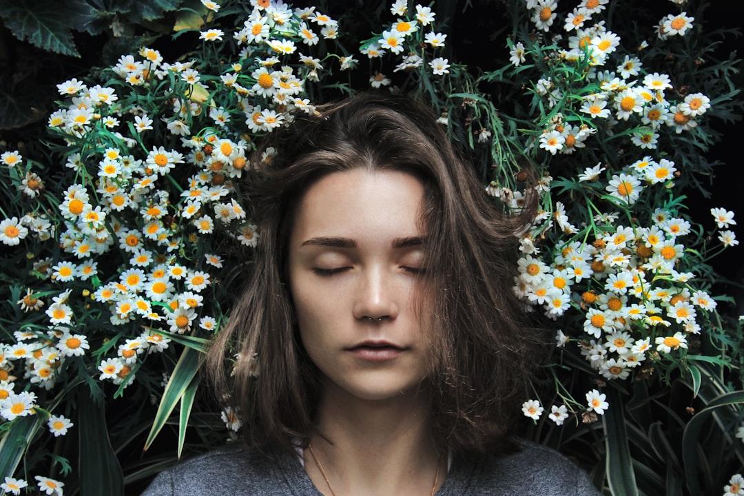 découvrez l'importance du sommeil pour votre bien-être. apprenez des astuces pour améliorer la qualité de votre sommeil et profiter d'un repos réparateur pour revitaliser votre corps et votre esprit.