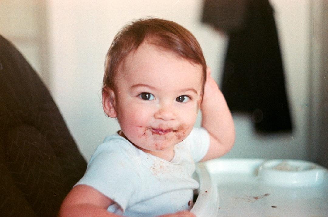 découvrez nos conseils et astuces pour choisir et préparer la meilleure baby food. apprenez comment nourrir votre bébé sainement avec des recettes adaptées à chaque étape de sa croissance.