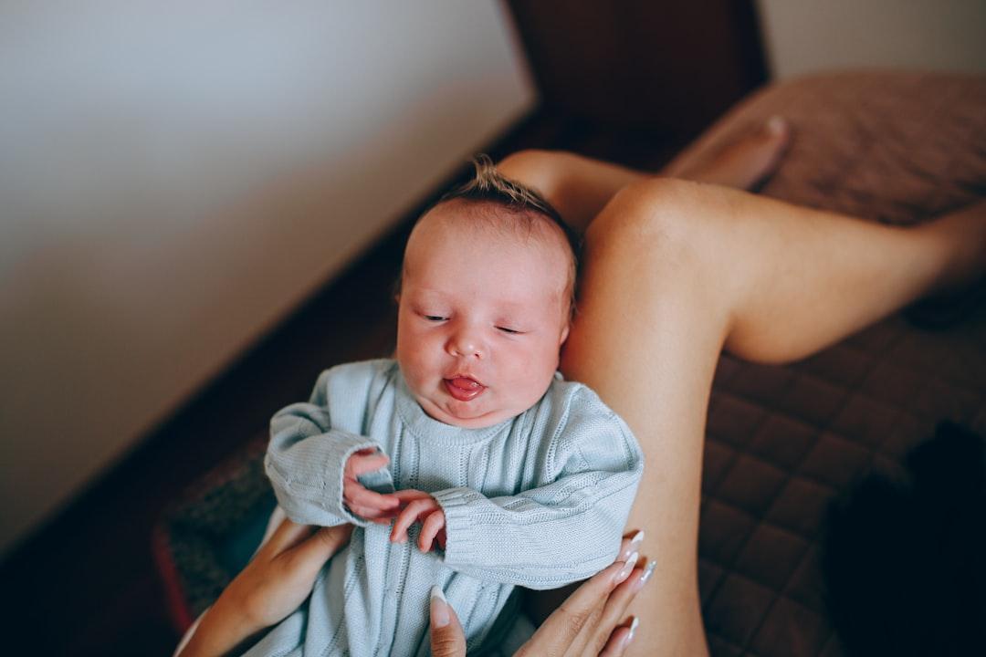 découvrez les nombreux bienfaits de l’allaitement maternel pour la santé de bébé et de la maman : nutrition optimale, renforcement du système immunitaire, création de liens affectifs, et bien plus encore.
