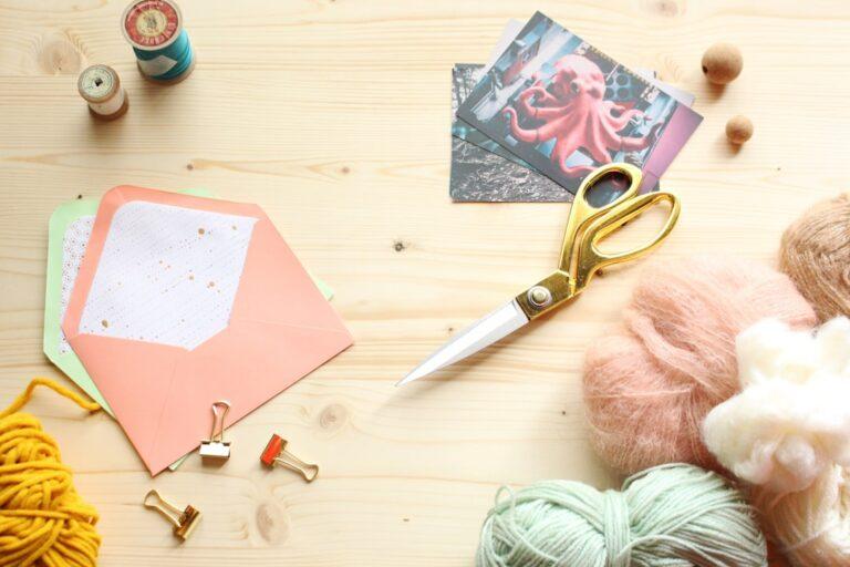 découvrez l'univers des crafts : idées créatives, tutoriels pas à pas, astuces et inspirations pour tous vos projets de bricolage et loisirs faits main.