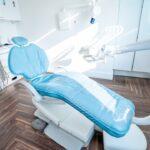 Visite chez le dentiste avec bébé : conseils et informations essentielles découvrez tout ce qu'il faut savoir sur une visite chez le dentiste : déroulement, conseils pour bien se préparer et importance des contrôles réguliers pour une santé bucco-dentaire optimale.