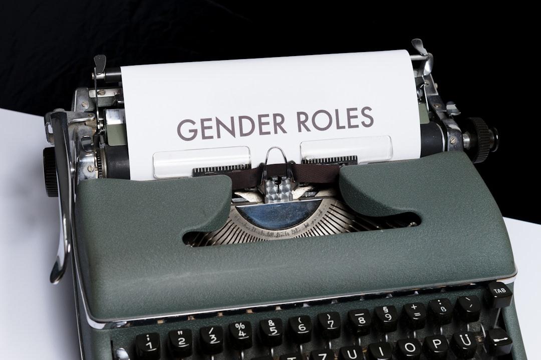 organisez une gender reveal party inoubliable ! découvrez des idées originales, des conseils déco et des animations pour révéler le sexe de votre bébé à vos proches dans une ambiance festive et mémorable.