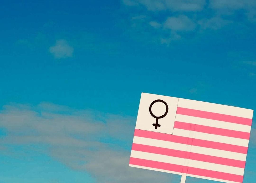 découvrez comment organiser une gender reveal party inoubliable pour révéler le sexe de votre bébé à vos proches. conseils, idées originales et astuces pour une célébration mémorable et pleine d’émotions !