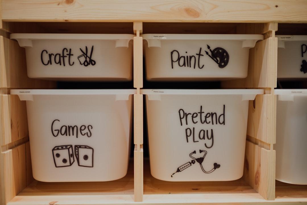 découvrez les avantages de l'apprentissage par le jeu : une méthode innovante pour développer les compétences des enfants tout en s'amusant et en favorisant leur créativité.