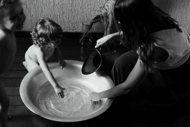 découvrez nos conseils pratiques et astuces efficaces pour réussir l'apprentissage de la propreté avec votre enfant. guide complet sur le potty training étape par étape.