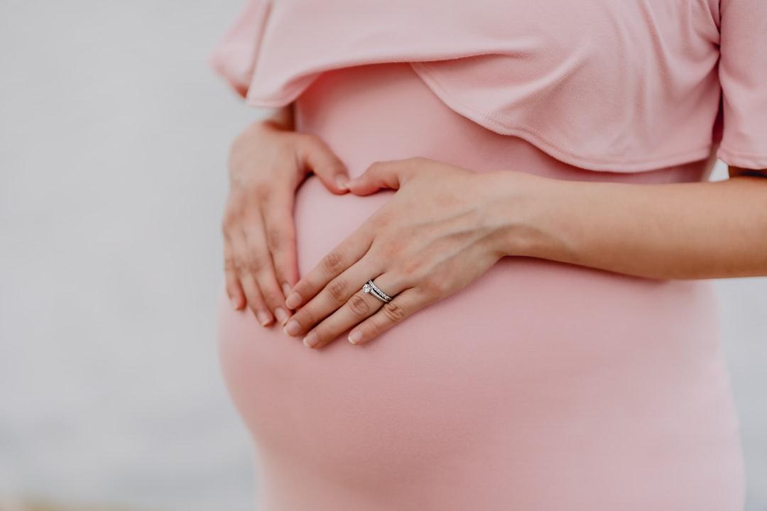découvrez tout ce qu’il faut savoir sur la grossesse : conseils santé, alimentation, étapes clés, développement du bébé et préparation à l’accouchement pour accompagner sereinement cette période unique.