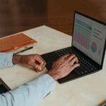 Allier télétravail et vie de famille : astuces pour travailler depuis la maison avec les enfants découvrez tout ce qu’il faut savoir sur le travail à distance : avantages, défis, conseils et outils pour optimiser votre productivité et adopter une organisation flexible, où que vous soyez.