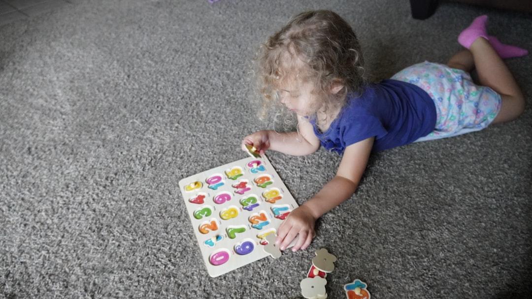 découvrez l'apprentissage par le jeu, une approche pédagogique innovante qui stimule la créativité, le développement cognitif et social des enfants, tout en rendant l'éducation amusante et efficace.